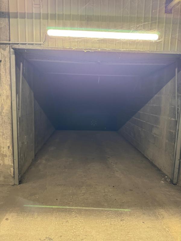 Garage - 1 m²
