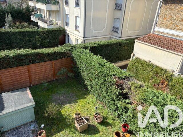 Appartement - 92 m² - 5 pièces