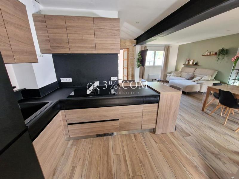 Maison - 74 m² - 3 pièces