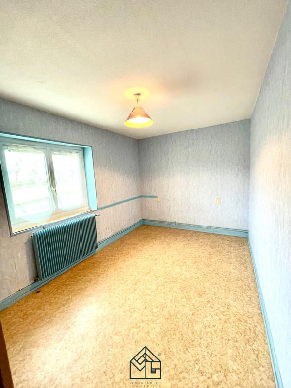 Maison - 185 m² - 7 pièces