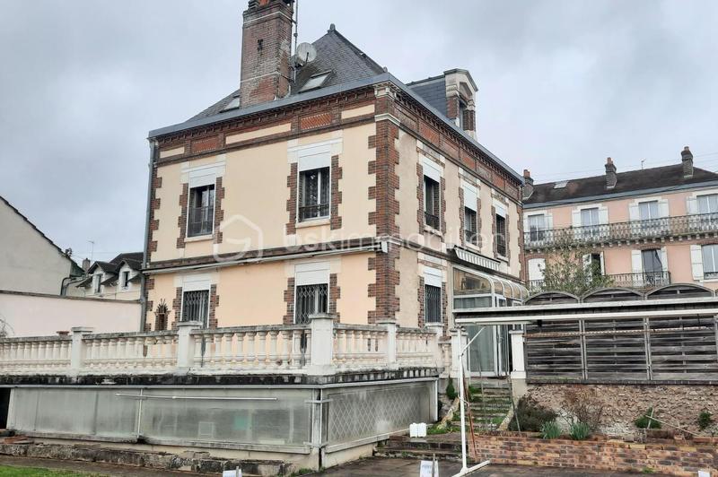 Maison de maîtres - 142 m² - 5 pièces