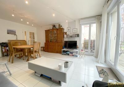 Appartement - 73 m² - 3 pièces