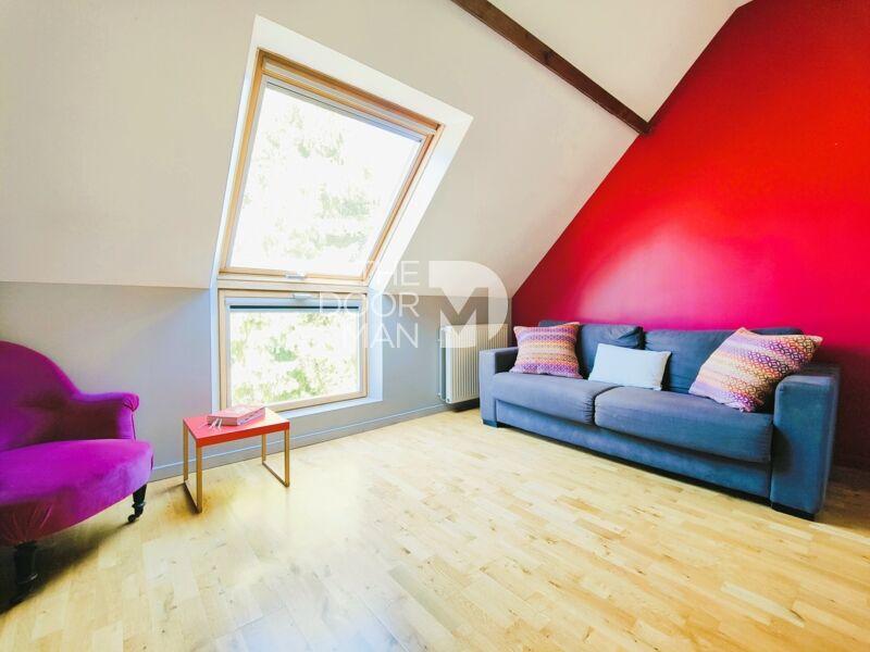 Maison d'architecte - 150 m² - 8 pièces