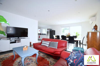 Appartement - 102 m² - 5 pièces