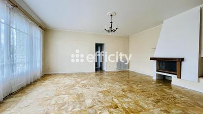 Maison - 119 m² - 5 pièces