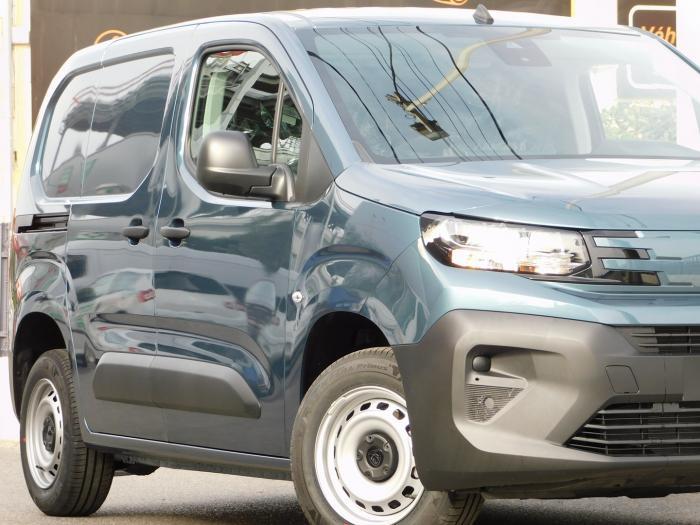 Peugeot Partner m 650kg Bluehdi 100ch s&amp;S