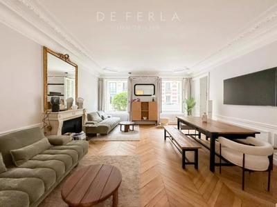 Appartement - 130 m² - 5 pièces