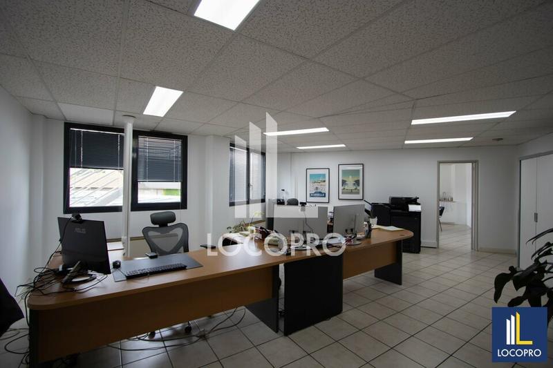 Bureau - 175 m²