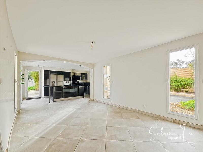 Maison - 165 m² - 6 pièces