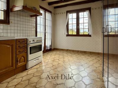 Maison - 147 m² - 6 pièces