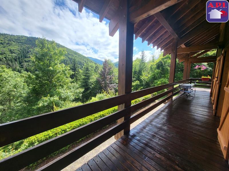 Châlet - 155 m² - 6 pièces