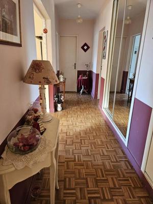 Appartement - 84 m² - 4 pièces