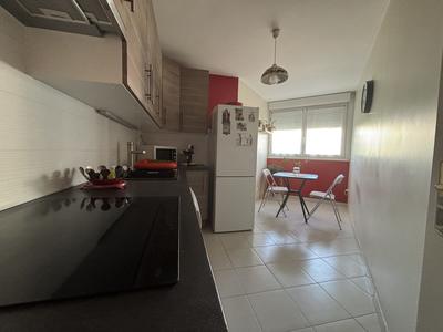 Appartement - 84 m² - 4 pièces