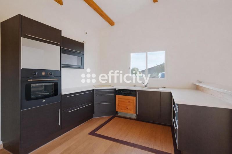 Maison de village - 121 m² - 5 pièces