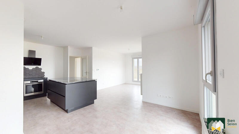 Appartement - 85 m² - 4 pièces