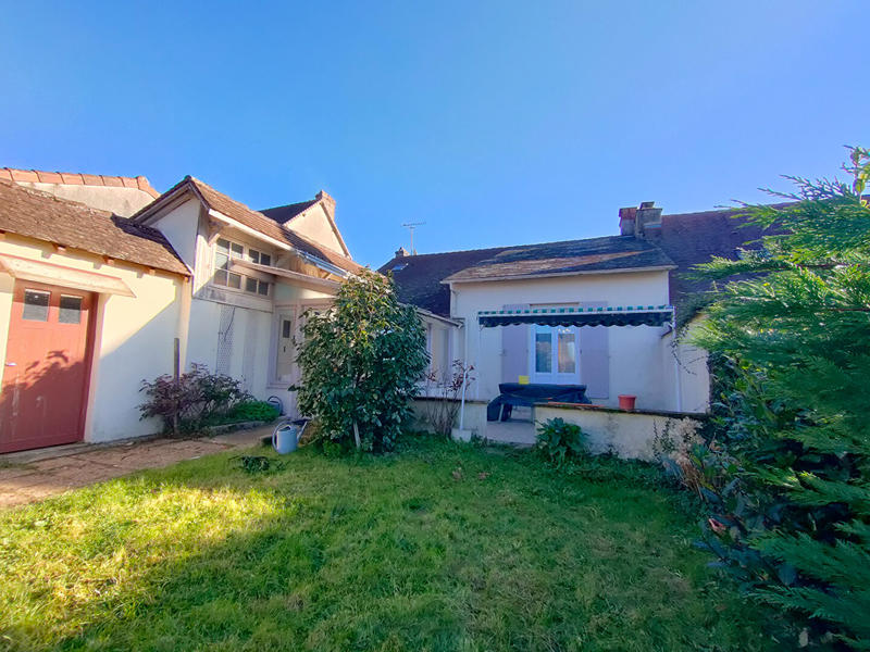 Maison - 95 m² - 4 pièces