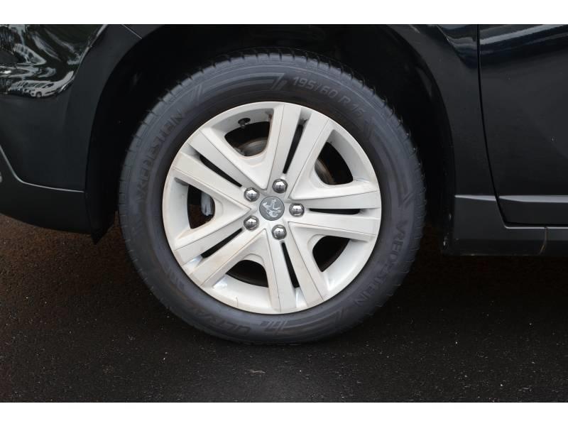 Peugeot 2008 PureTech 82ch Bvm5 Style