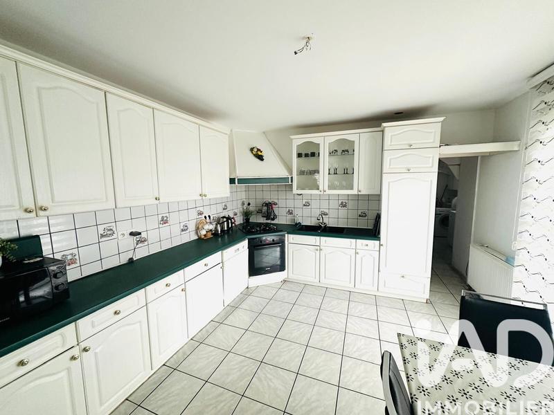 Maison - 320 m² - 10 pièces