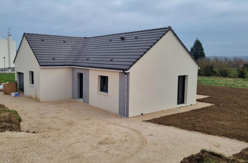 Maison - 110 m² - 4 pièces