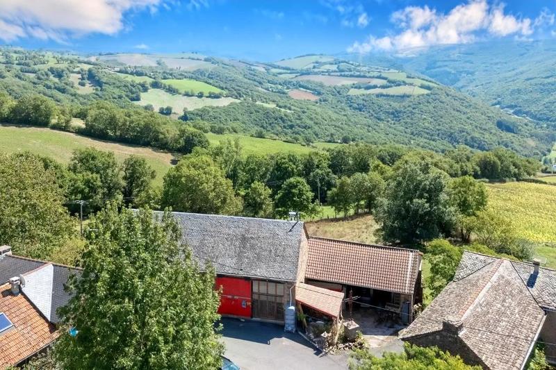 Maison - 194 m² - 3 pièces