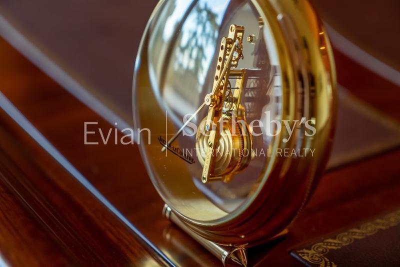 Appartement - 279 m² - 7 pièces