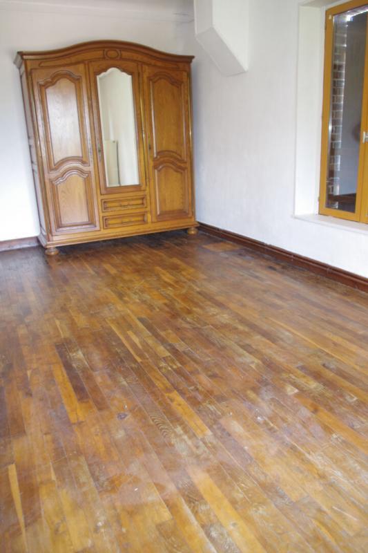 Maison - 239 m² - 8 pièces