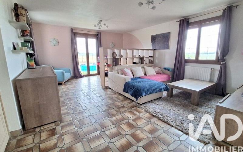 Maison - 163 m² - 7 pièces