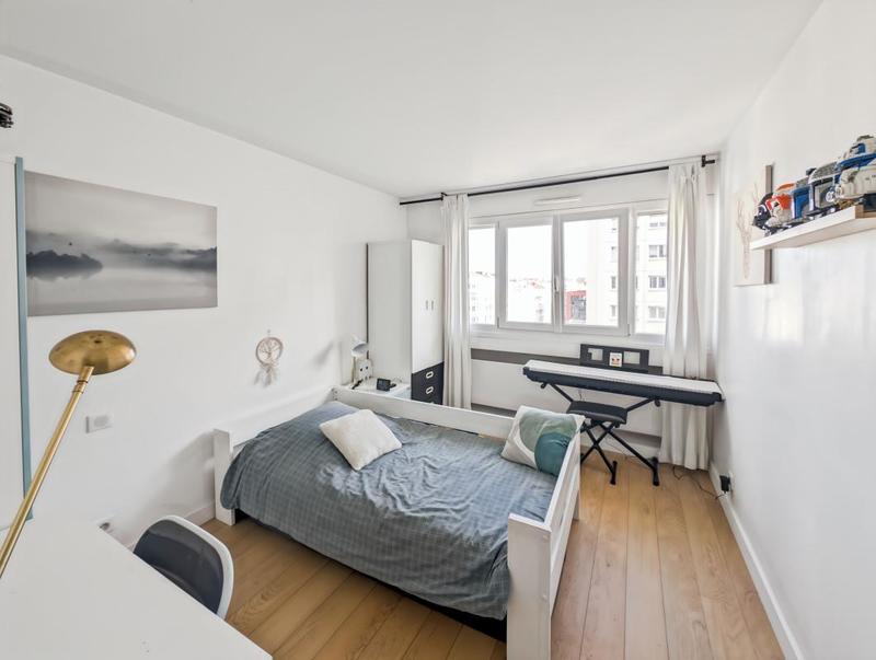 Appartement - 99 m² - 5 pièces