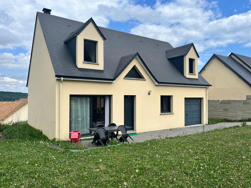 Maison - 125 m² - 5 pièces