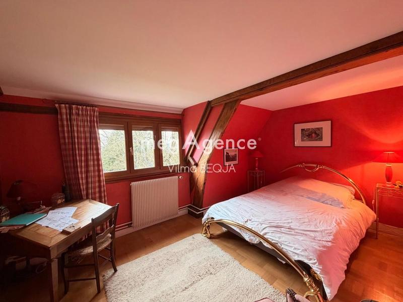 Maison - 142 m² - 7 pièces