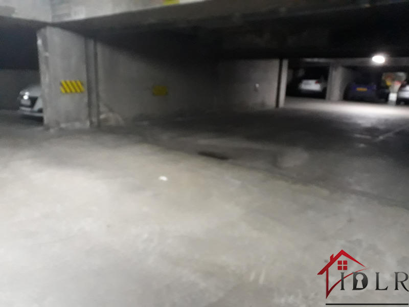 Local commercial - 117 m² - 5 pièces