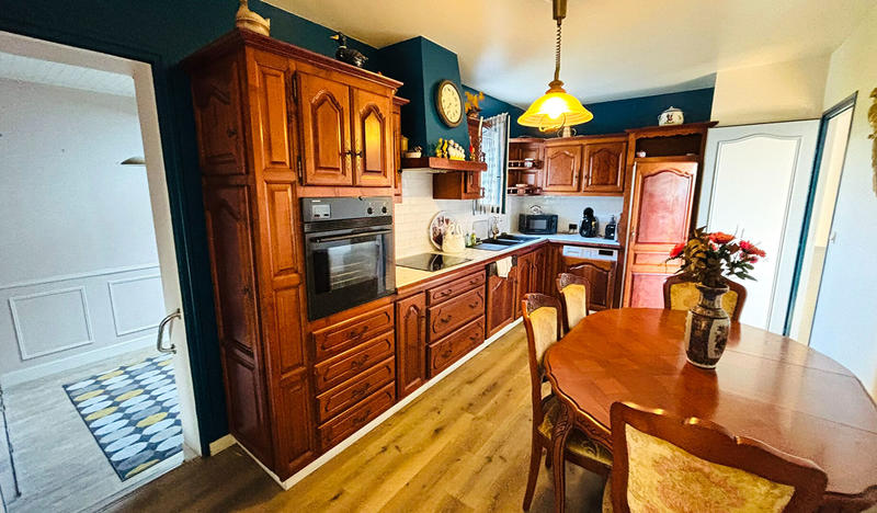 Maison - 90 m² - 4 pièces