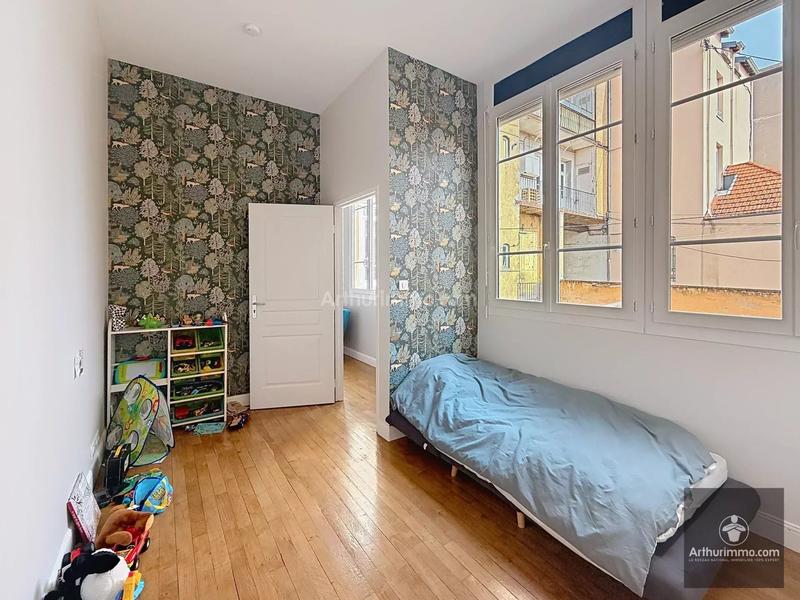 Appartement - 110 m² - 5 pièces