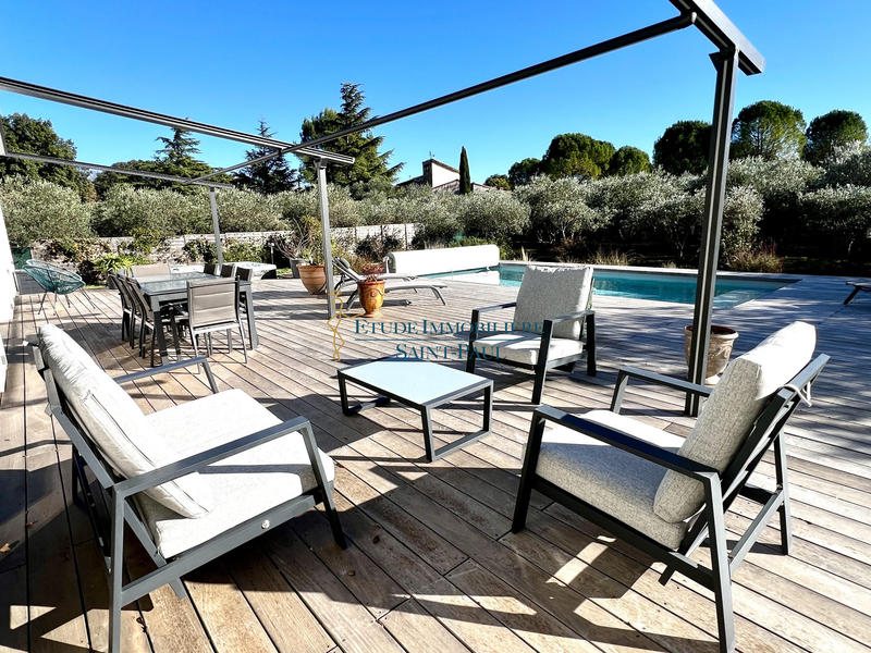 Villa - 200 m² - 7 pièces