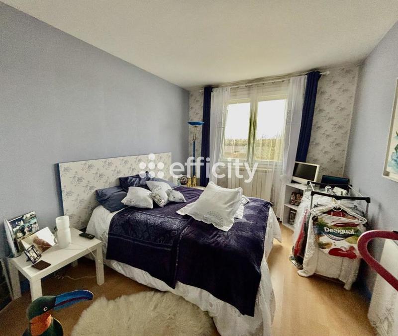 Appartement - 80 m² - 4 pièces