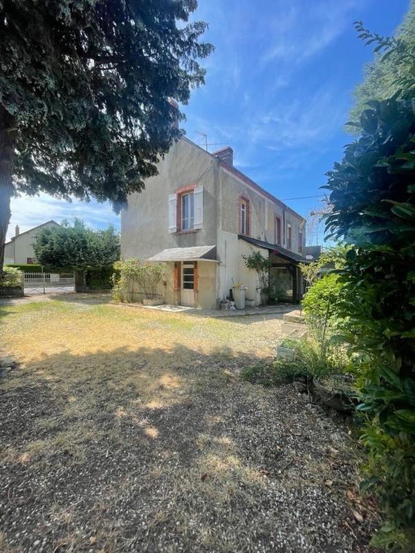 Maison - 160 m² - 7 pièces
