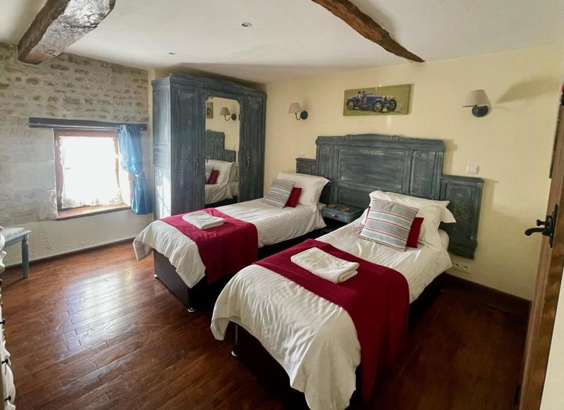 Propriété - 511 m² - 35 pièces