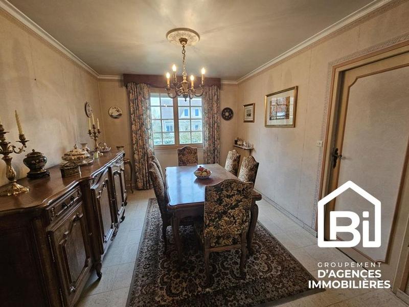 Pavillon - 124 m² - 6 pièces