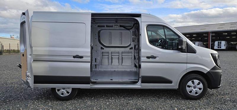 Renault Master Fourgon Fgn Trac 3t5 L2h2 Blue Dci 170 Auto Extra