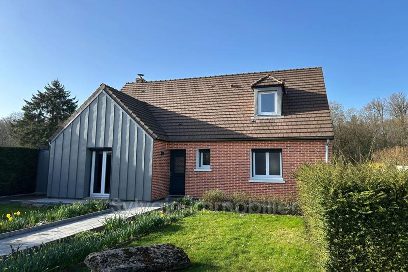 Maison - 153 m² - 6 pièces