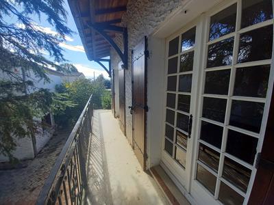 Maison traditionnelle - 80 m² - 4 pièces