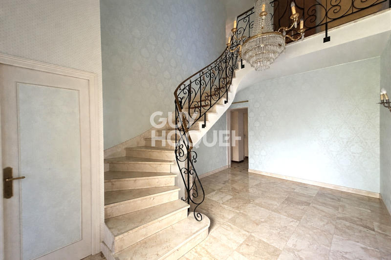 Maison - 150 m² - 7 pièces