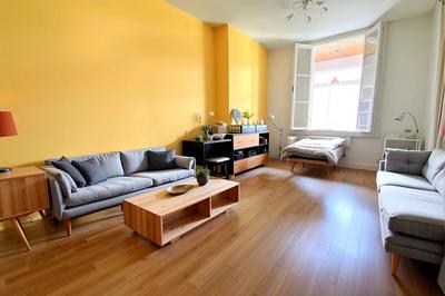 Maison - 141 m² - 7 pièces