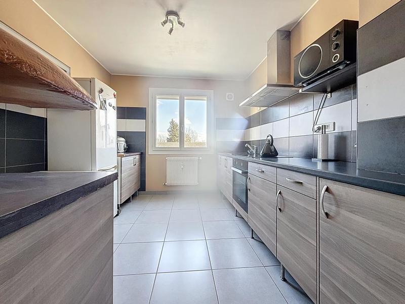 Appartement - 65 m² - 3 pièces