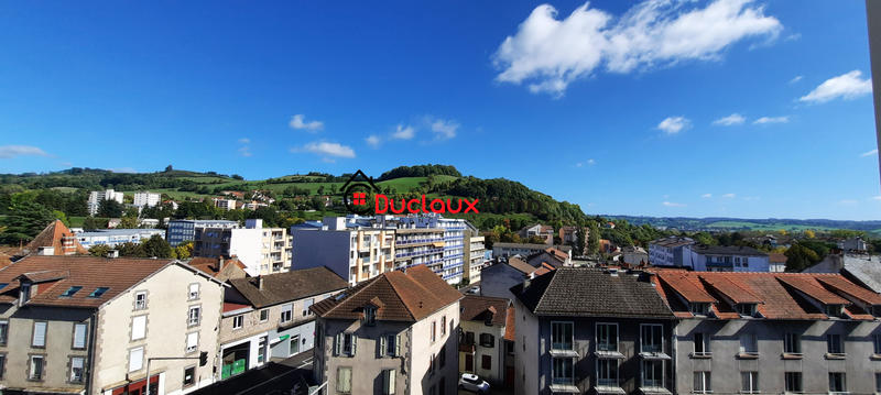 Appartement - 67 m² - 4 pièces