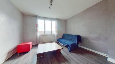 Appartement - 79 m² - 5 pièces
