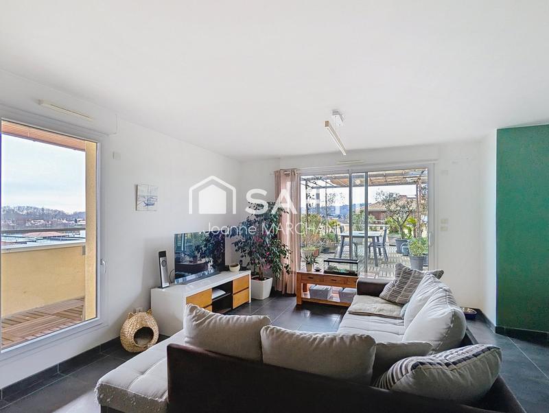 Appartement - 108 m² - 5 pièces