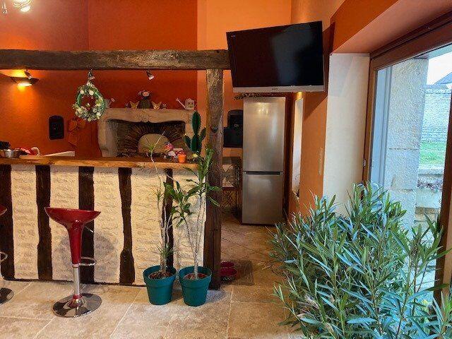 Maison - 284 m² - 12 pièces