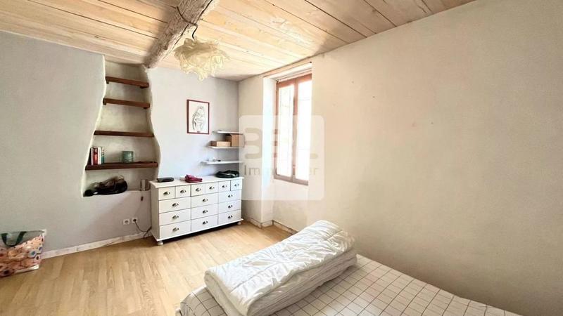 Maison de village - 112 m² - 5 pièces