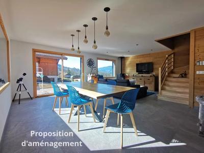 Maison - 138 m² - 6 pièces